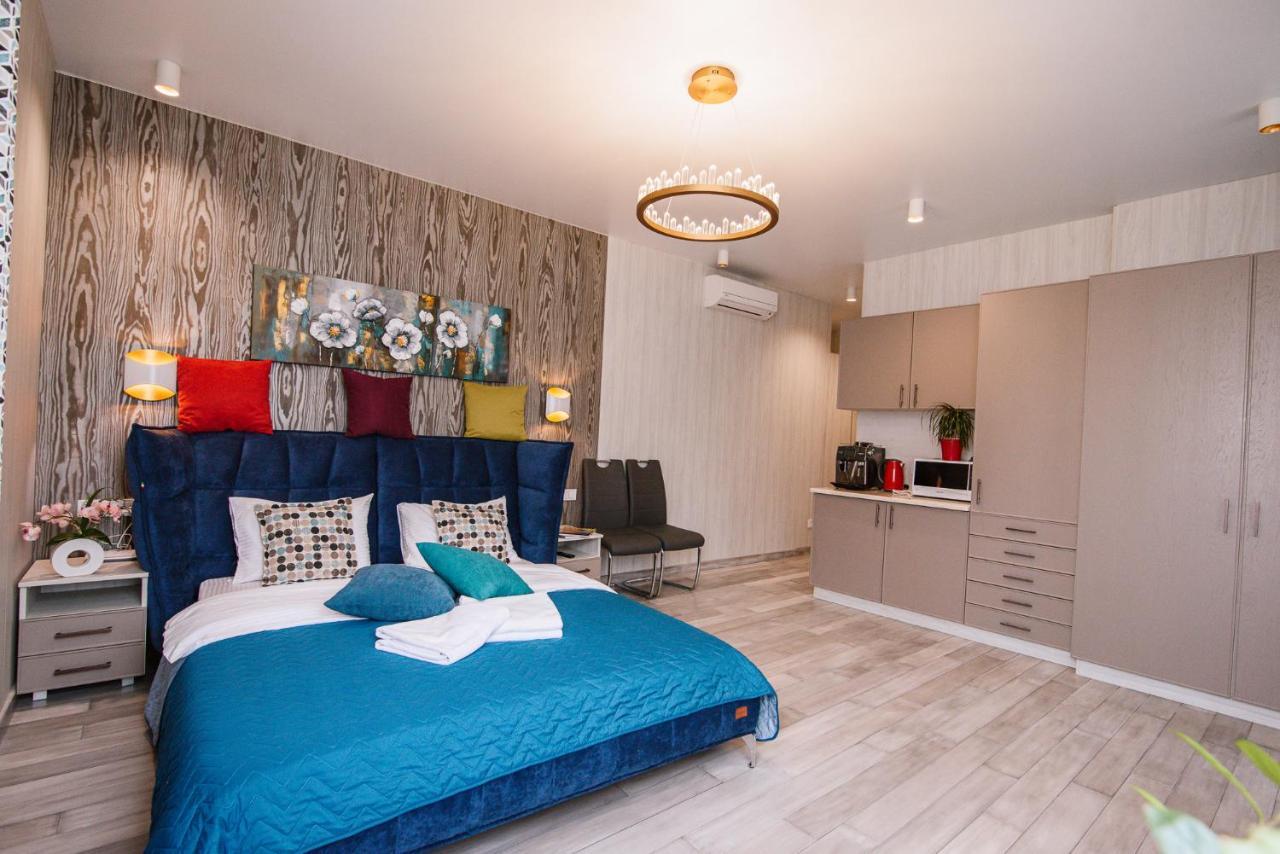 Royal Tower Luxurious Smart Residence เคียฟ ภายนอก รูปภาพ