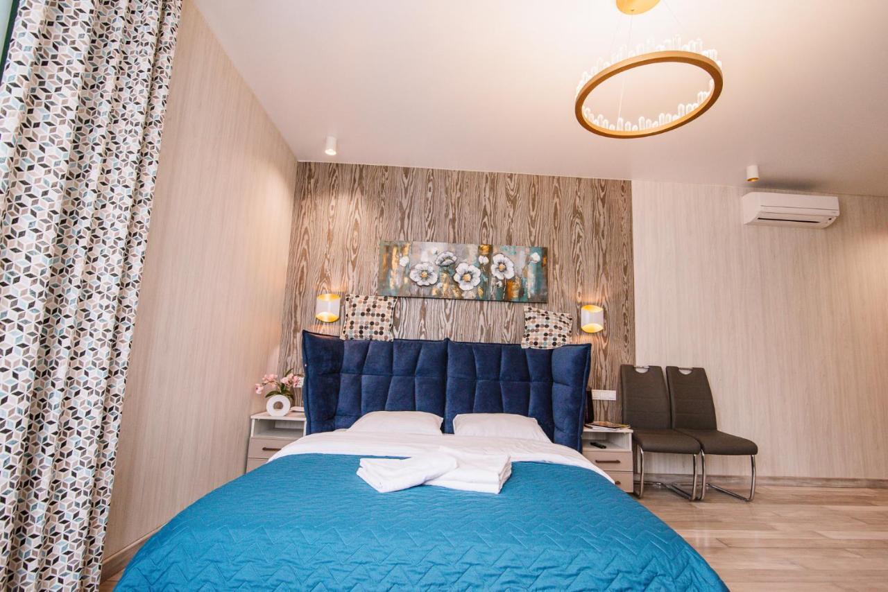 Royal Tower Luxurious Smart Residence เคียฟ ภายนอก รูปภาพ