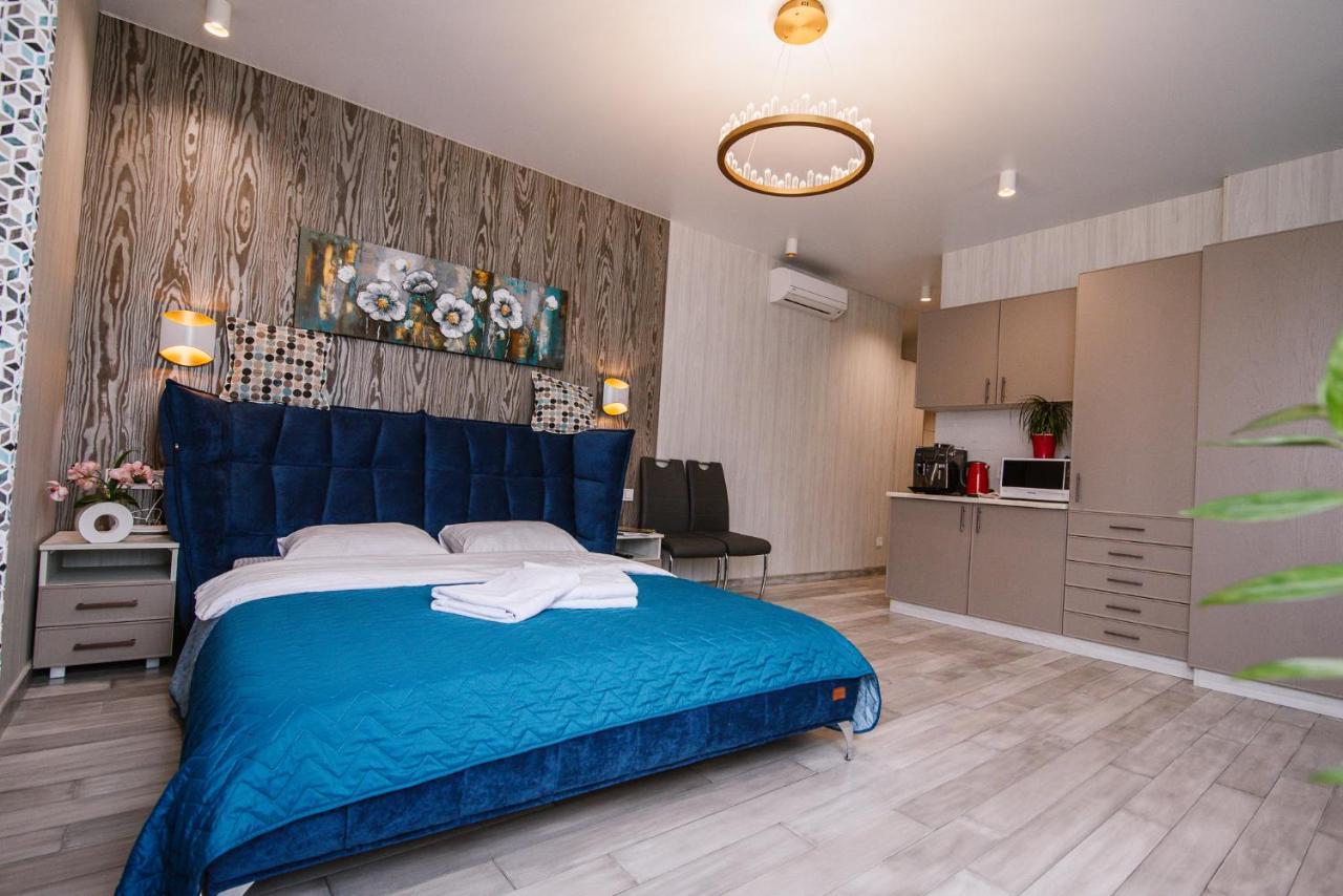 Royal Tower Luxurious Smart Residence เคียฟ ภายนอก รูปภาพ