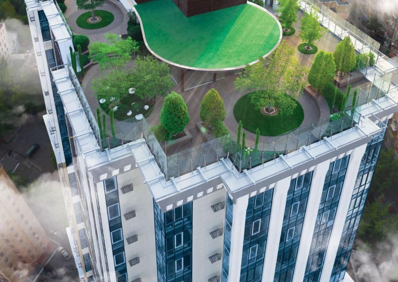 Royal Tower Luxurious Smart Residence เคียฟ ภายนอก รูปภาพ