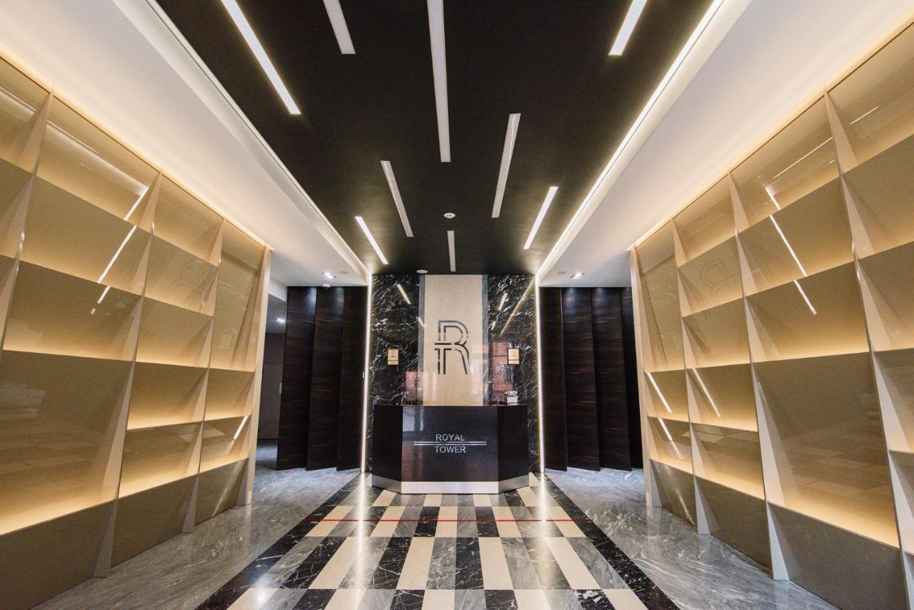 Royal Tower Luxurious Smart Residence เคียฟ ภายนอก รูปภาพ